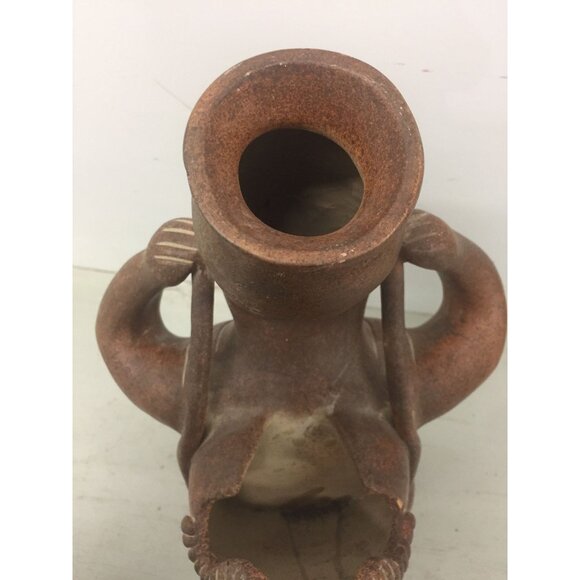 Vintage 1973 Ceramic Terracotta Mayan Figurine Male Carrying Water Basket Made I - Picture 5 of 10